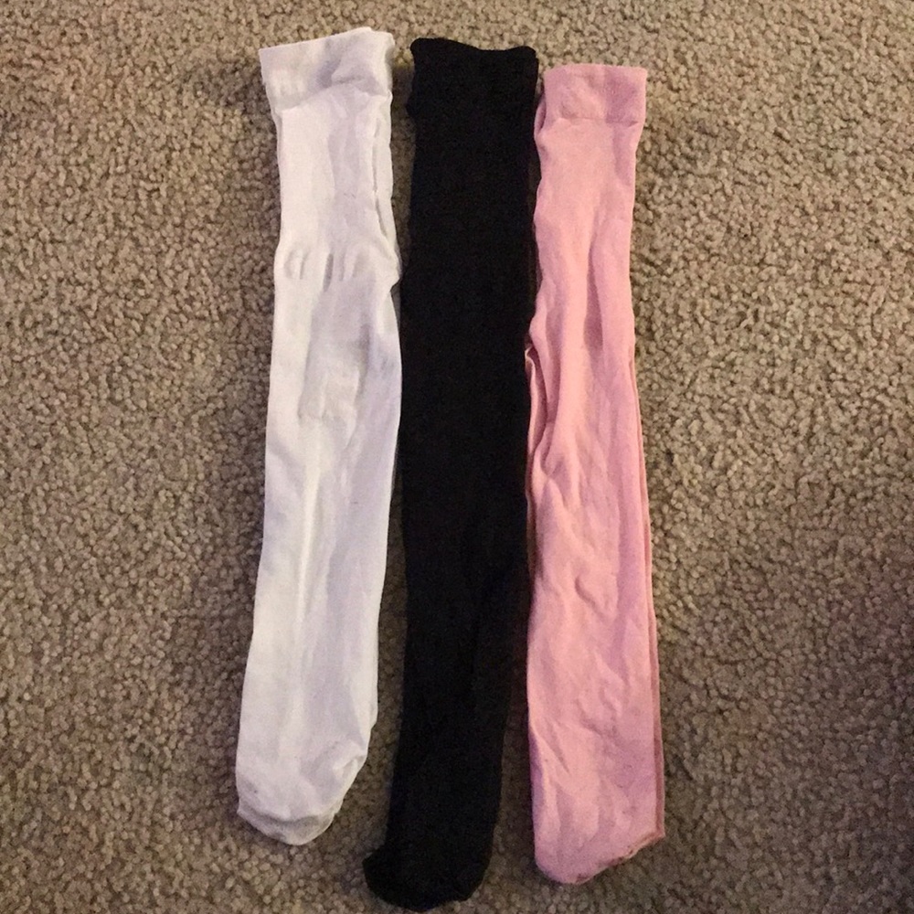 3 pairs of tights